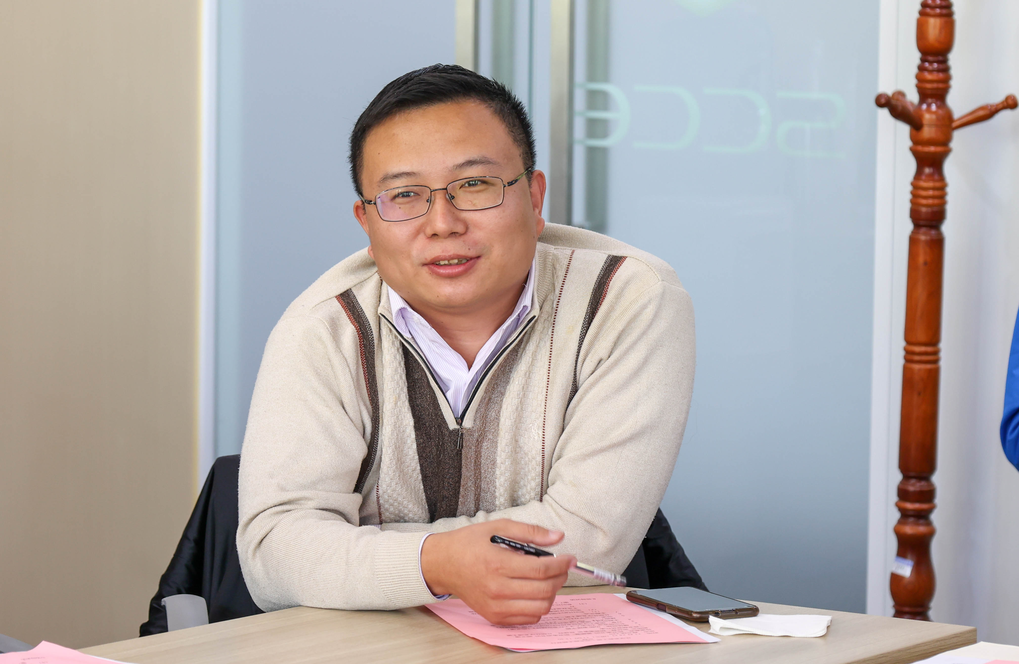 1637904025344899.jpg 211A0178.jpg