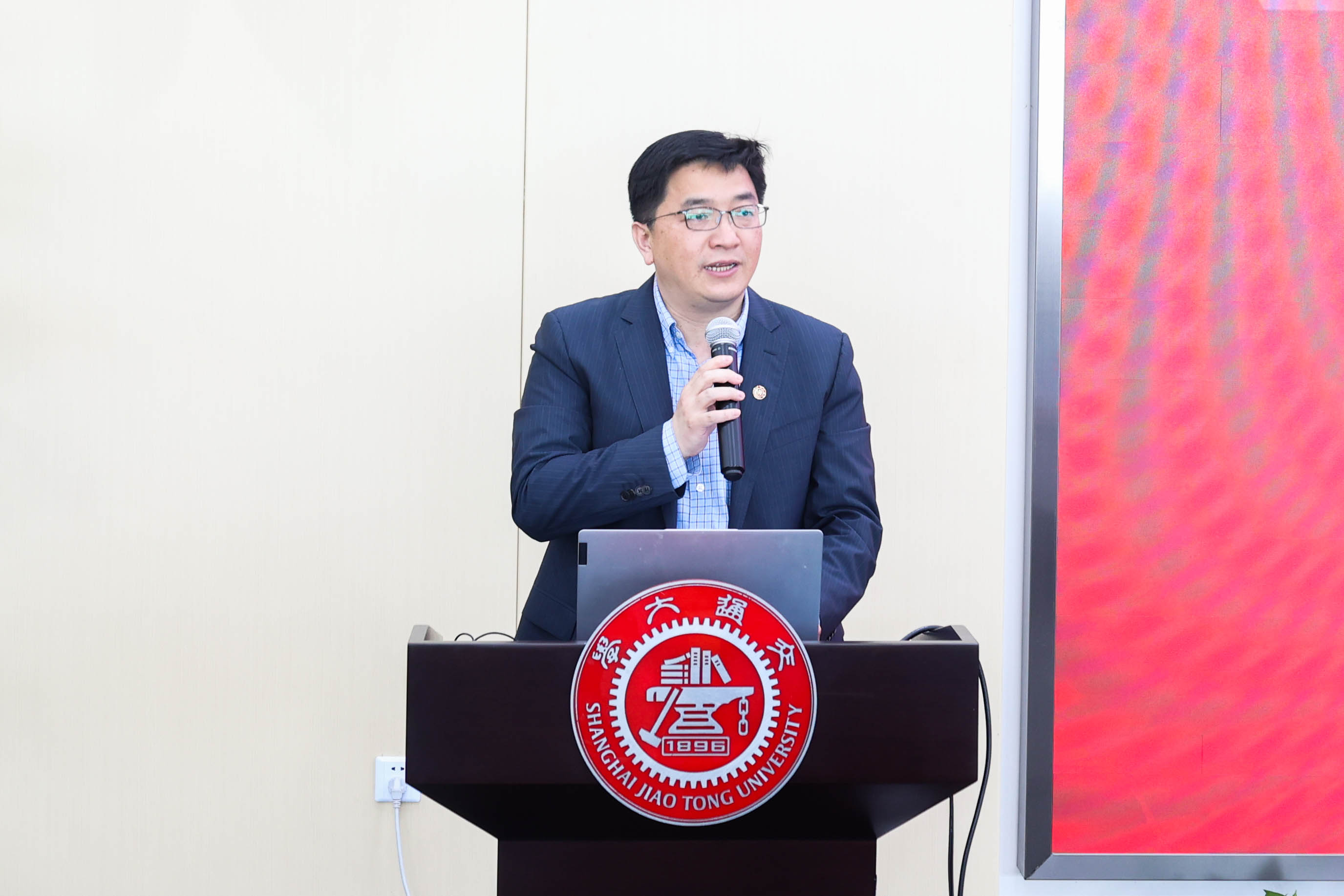 1683613475121031.jpg 211A6407.jpg