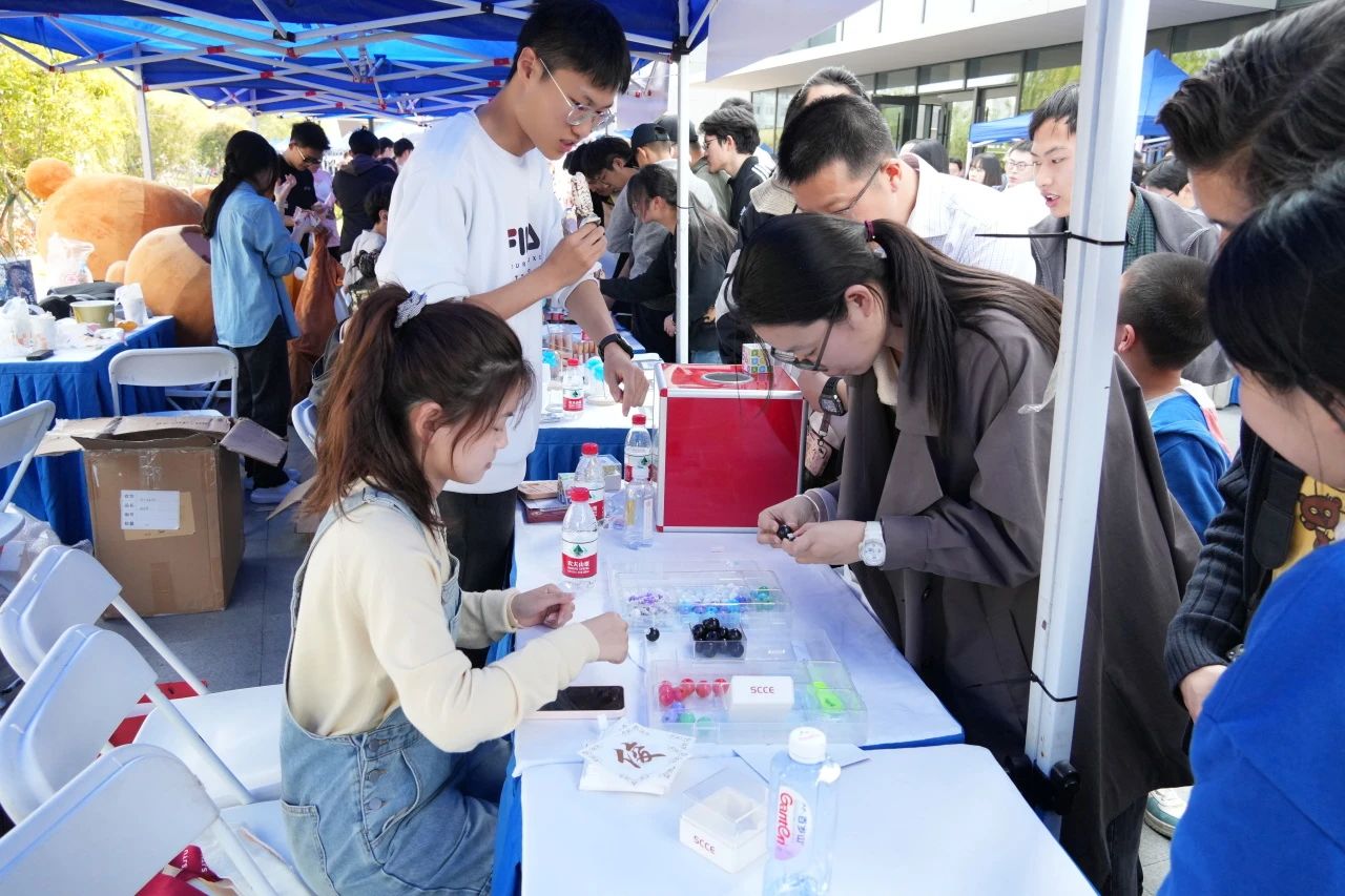 1744248234154582.jpg 35.jpg