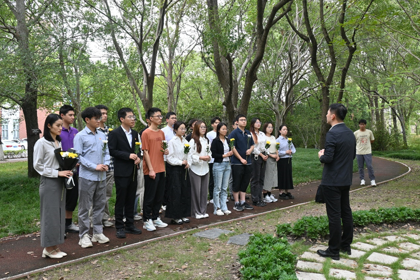 1761198603263305.png 640 (1).png